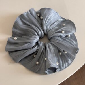 Alternative view of Pearl Dew