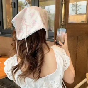 stylish bonnet scarf for girls